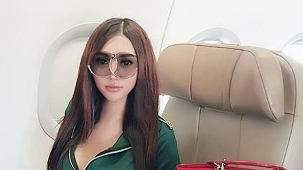 Makin Di-Bully Lucinta Luna Tambah Tajir?