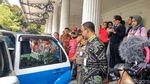 Foto: Ini Ibu-ibu Satpol PP yang Dikirim Anies untuk Cek Alexis