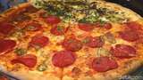 Pizza Keju yang Mulur di 5 Tempat Ini Cocok Buat Makan Siang Tanggal Muda