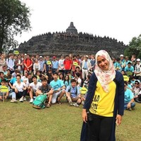 Selain mengajar, ia pun menjadi guru Bimbingan Konseling untuk pelatihan siswa yang mengikuti Internasional Junior Science Olympiade. Acara pelatihan tersebut rutin dilaksanakan setahun sekali. Foto: Instagram/naddiroh