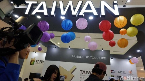 Taiwan Expo kembali hadir di Jakarta. Tak hanya pariwisata, Beragam produk unggulan mulai kosmetik hingga makanan ikut dipamerakan dalam ajang tersebut.