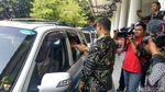 Foto: Ini Ibu-ibu Satpol PP yang Dikirim Anies untuk Cek Alexis