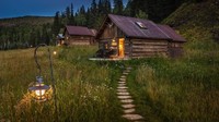 Pada tahun 1880-an, Dunton adalah kumpulan dari wisma yang tumbuh karena adanya para penambang yang menggali emas dan perak (Dunton Hot Springs/CNN Travel)