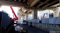 Stasiun LRT tersebut bakal terintegrasi dengan arena balap sepeda Velodrome. Artinya, penumpang LRT bisa langsung masuk ke dalam arena balap yang bakal digunakan pada Asian Games nanti. Stasiun LRT tersebut bakal terintegrasi dengan arena balap sepeda Velodrome. Artinya, penumpang LRT bisa langsung masuk ke dalam arena balap yang bakal digunakan pada Asian Games nanti.