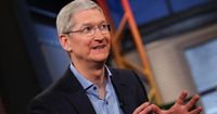 Trump Bertemu CEO Apple, Bahas Dampak Perang Dagang?