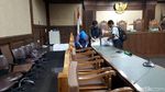 Foto: Ribuan Lembar Berkas Tuntutan Setya Novanto