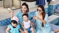 Keluarga Anang Ashanty tengah berlibur bersama ke Pulau Dewata. Foto: dok. Instagram Ashanty