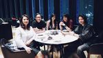 Keren! Intip Pose Kevin Aprilio Makan Kue hingga Ngeteh