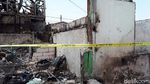 Foto: Lokasi Kebakaran di Taman Kota Digaris Polisi