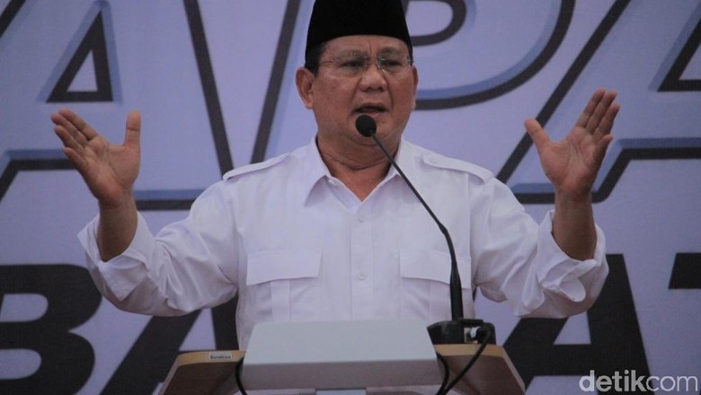 Bukan Berkuda, Prabowo Diajak Bersepeda di Acara Milad PKS Bukan Berkuda, Prabowo Diajak Bersepeda di Acara Milad PKS