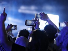 Lautan HP di Konser Bikin Musisi Gerah, Jordan Rudess Dream Theater: Tahu Batas!