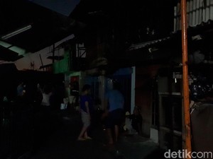 Listrik Padam, Lokasi Kebakaran Taman Kota Gelap Gulita