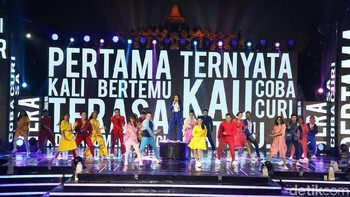 Penampilan memukau dari @yurayunita menjadikan malam #VivoV9GrandLaunch semakin sempurna. #VivoV9 #PerfectShot #PerfectView. Foto: Peluncuran Vivo V9