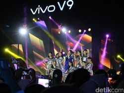 Aksi Heboh Vivo V9 Demi Mencuri Perhatian