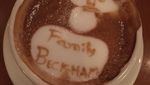 Punya Tubuh Langsing, Tapi Victoria Beckham Lebih Sering Unggah Foto Kue