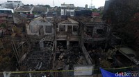 Garis polisi dipasang di lokasi.