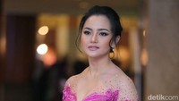 Ririn Ekawati yang betah menjanda. Foto: Ririn Ekawati (Hanif/detikHOT)