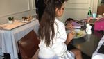 Punya Tubuh Langsing, Tapi Victoria Beckham Lebih Sering Unggah Foto Kue