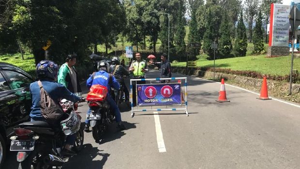 Ilustrasi touring di Puncak
