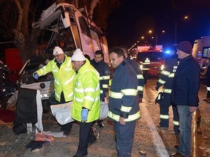 Bus Angkut Imigran Ilegal Kecelakaan di Turki, 17 Orang Tewas