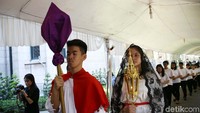 Gereja Katedral menggelar salah satu rangkaian dari kegiatan Tri Hari Suci yakni Jumat Agung.
