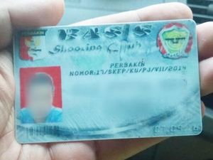 Bamsoet Duga Klub Tembak Eza Catut Logo Perbakin