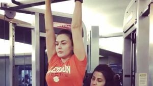 Rahasia Bugar Preity Zinta yang Masih Terlihat 20 Tahun di Usia 40-an