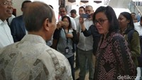 Batas waktu pelaporan SPT untuk wajib pajak orang pribadi jika secara online sampai pada pukul 24.00 WIB. Sedangkan yang melaporkan langsung secara manual maupun online di kantor pajak sampai pada pukul 17.00 WIB. Foto: Hendra Kusuma