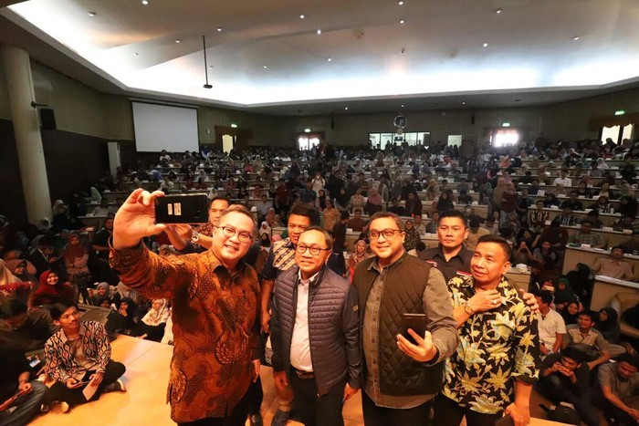 Zulkifli Hasan Populerkan Gerakan Kami Indonesia ke IPB