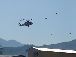 Naik Heli Militer, Malala Kunjungi Lokasi Dia Ditembak Taliban