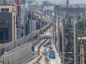 Pembangunan Jalur Kereta Api Era Jokowi Masih Jauh dari Target