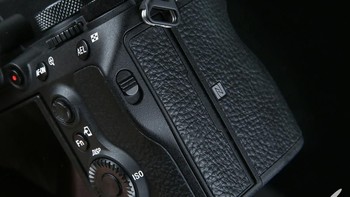 Kamera Sony Alpha 7 III punya kemampuan merekam video 4K (3840X2160 piksel) sepanjang seluruh sensor full-frame. Foto: fengniao