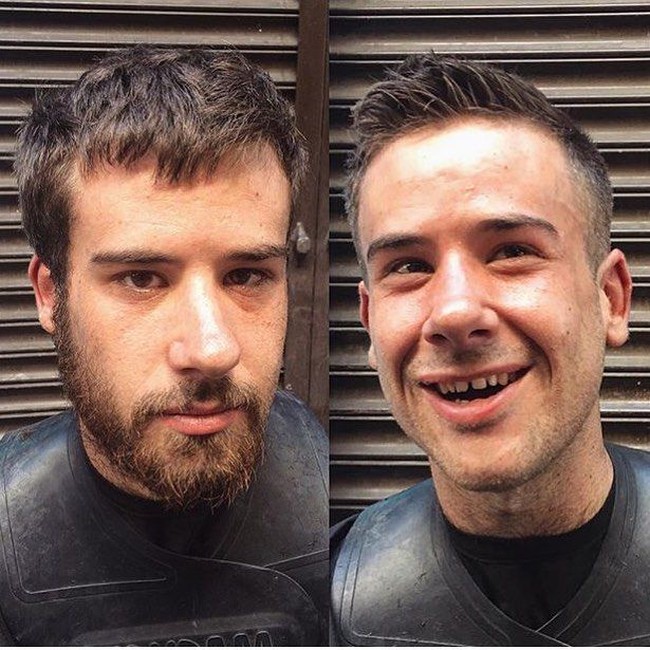 James minta dipangkas rambutnya, saat ia melihat Joshua sedang menggunting rambut tunawisma lainnya, di kawasan Leicester Square, London. Ayah James meninggal dua tahun lalu, dan sejak saat itu dia hidup menggelandang. Foto: Instagram/@joshuacoombes