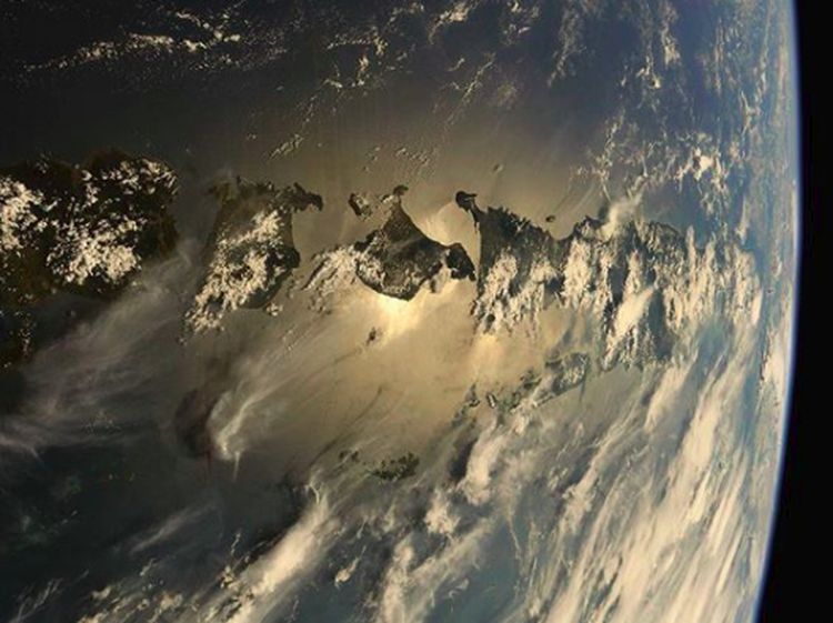 Melihat Bali dan Lombok dari Luar Angkasa Sebelum Gempa