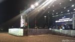 Jelang Fajar, Jemaat GBI Glow Padati Monas Rayakan Paskah