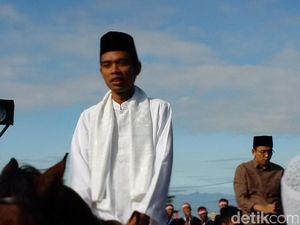 Ustaz Abdul Somad Ajak Umat Belanja Ke Warung Islam