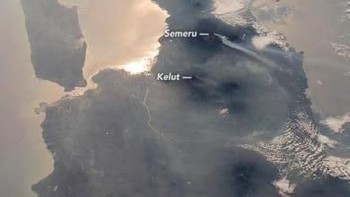 Bentangan pulau Jawa, Bali, Lombok sampai Sumba. Foto: NASA
