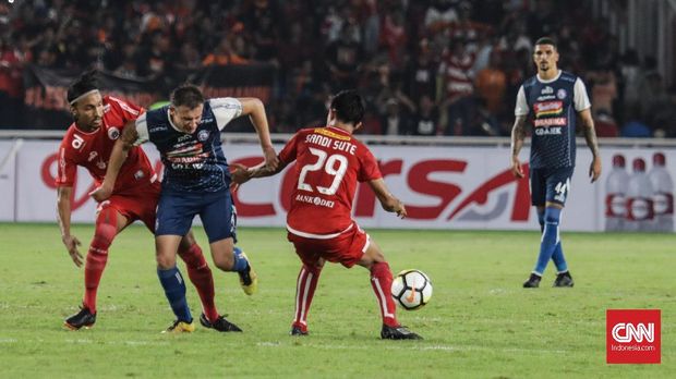 Pertemuan klub Liga 1 dengan kasta di bawahnya disebut akan membawa berkah bagi klub-klub tersebut.