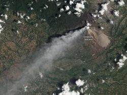 Menakjubkan! Indonesia yang Terpotret dari Antariksa