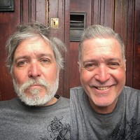 Malcolme, pria 59 tahun asal Toronto, Kanada. Ia hidup sebagai tunawisma sudah dua tahun lebih. Pria yang sempat tinggal di Rusia ini ternyata pernah bekerja di kemiliteran Kanada berlatih menjadi instruktur scuba diving. Foto: Instagram/@joshuacoombes