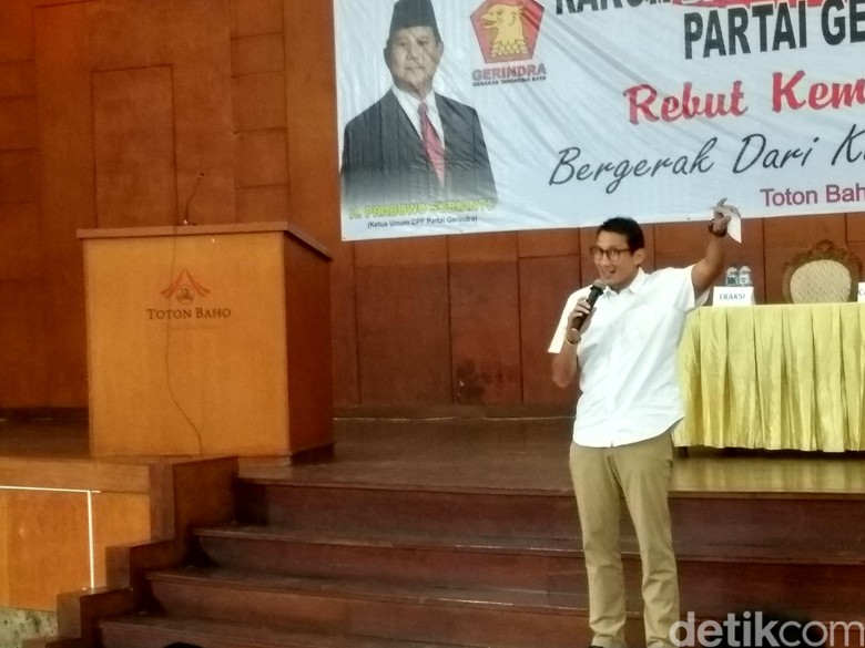 Jokowi Unggul di Survei, Sandiaga: Prabowo Tetap Tegar Jokowi Unggul di Survei, Sandiaga: Prabowo Tetap Tegar