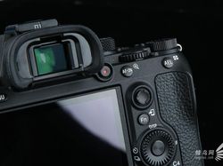 Sony Alpha 7 III, Mirrorless Seharga Rp 29 Juta