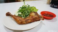 Ayam Presto Cipete: Ayam Goreng Presto dan Penyet yang Sedap Ada di Sini