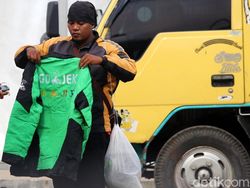 Driver Uber Ramai-ramai Kabur ke Go-Jek