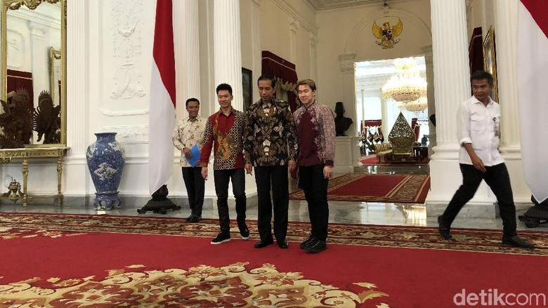 Usai Juara All England, Kevin/Marcus Bertemu Jokowi di Istana Usai Juara All England, Kevin/Marcus Bertemu Jokowi di Istana
