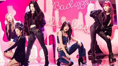 Foto: Gaya Cantik Girl Band Red Velvet yang Tampil di Depan Kim Jong Un