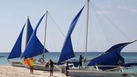 Pulau ini akan ditutup karena pelaku bisnis yang kurang memperhatikan soal pembuangan limbah dan sampah dengan tepat di Boracay. Sejumlah perusahaan kabarnya ada yang membuang limbah langsung ke laut (Charlie Saceda/Reuters)
