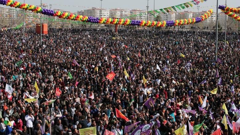 Tahun baru Persia (Reuters) Tahun baru Persia (Reuters)