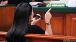 Hadirnya Vicky Shu-Syahrini Bikin Geger Sidang First Travel