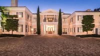 Rumah ini terletak di Montecito, Los Angeles (LA), California. Banyak selebriti Hollywood yang tinggal di daerah ini. Foto: Dok. CNBC.